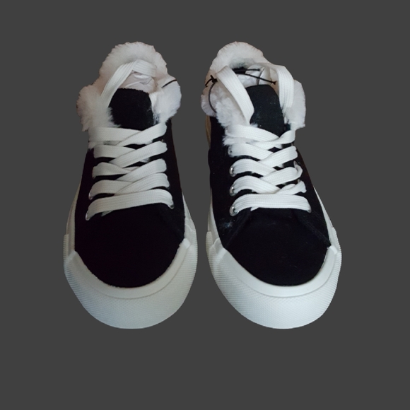 Zephyr Sneakers Black with Faux Fur Trim Lining Size 6.5 - Picture 2 of 10